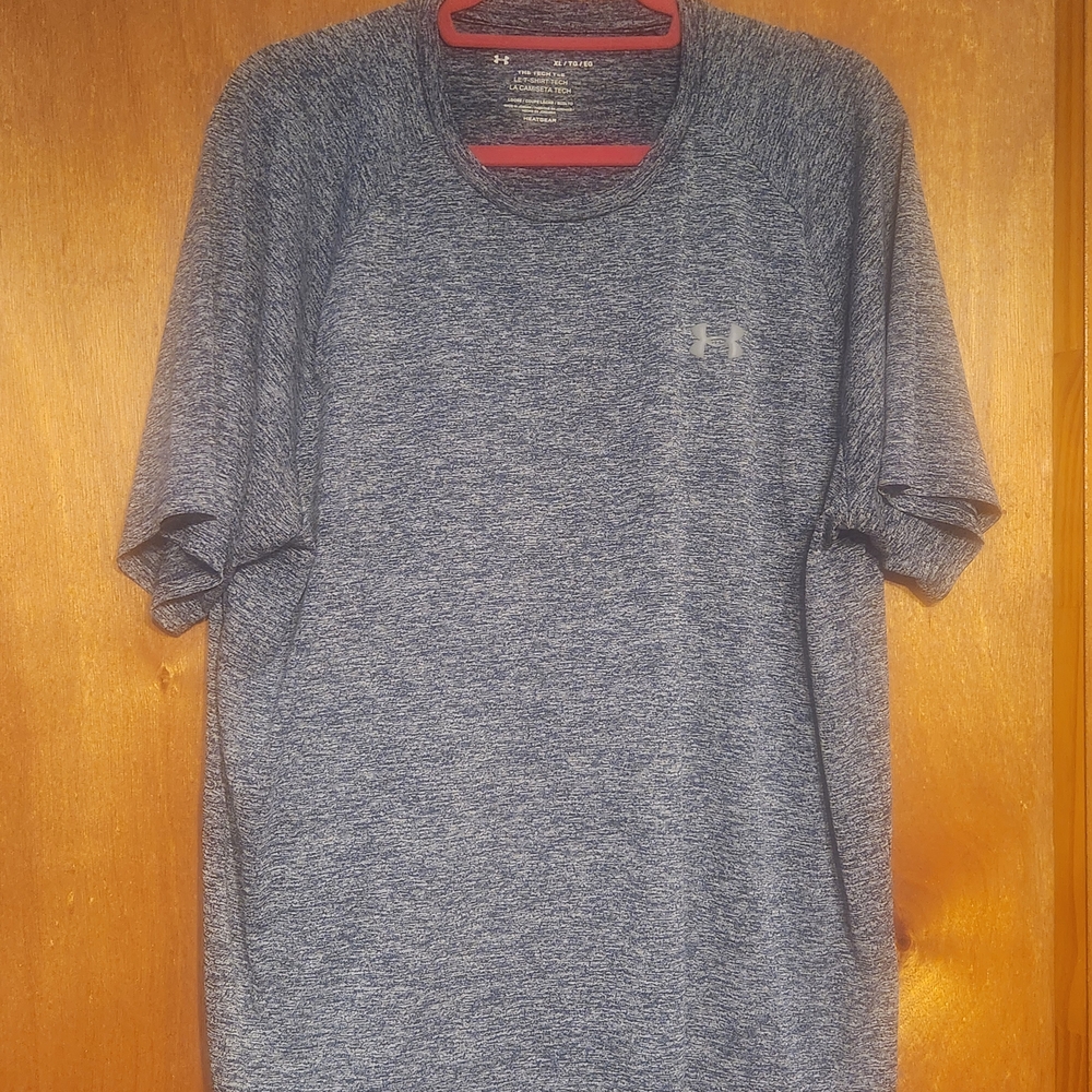 Under Armour Men's Blue Athletic Shirt